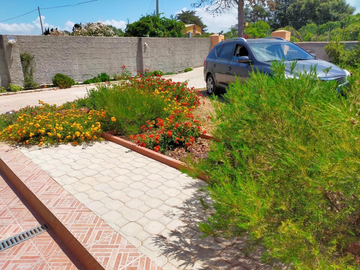 Casa Marina Lu Tuvaraggiu Casa Vacanze Sorso Eksteriør billede